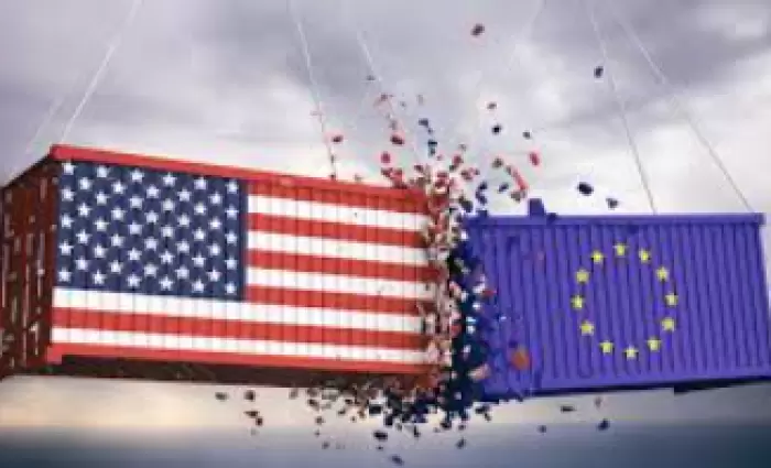 Αντίποινα στους εξωφρενικούς δασμούς Τραμπ σε χάλυβα, αλουμίνιο ετοιμάζει η ΕΕ