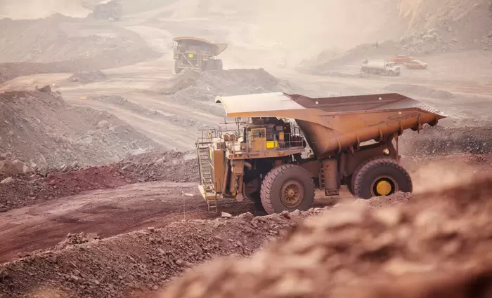 Σε πτωτική τροχιά το σιδηρομετάλλευμα λόγω αδύναμης ζήτησης – Στα $93 ο τόνος