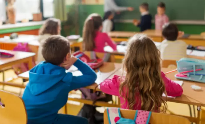 Ισότητα: Ζητά νέους όρους πρόσληψης νηπιαγωγών & μεγαλύτερη άδεια μητρότητας