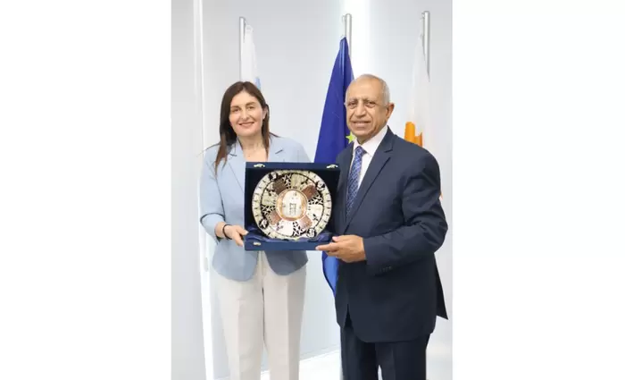 Μελλοντικές συνέργειες συζήτησαν Υφ. Ναυτιλίας & Πρόεδρος Αραβικής Ακαδημίας