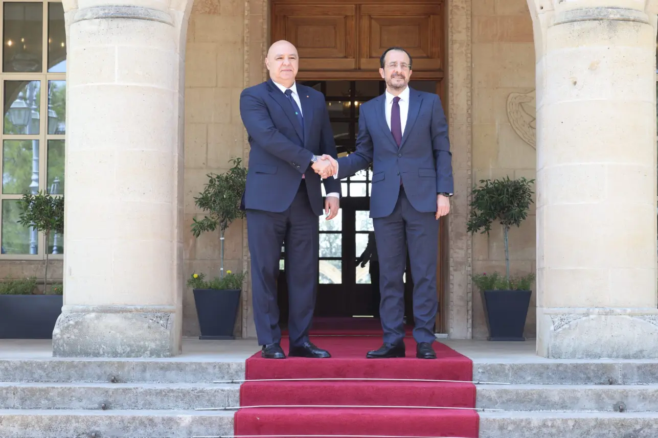 ΠτΔ και Αούν συζήτησαν διμερείς σχέσεις, περιφερειακές εξελίξεις και σχέσεις Λιβάνου-ΕΕ