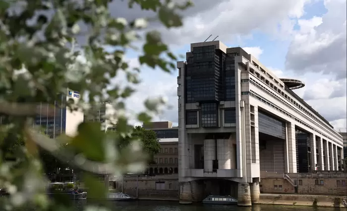 Η εκδίκηση των «γουρουνιών» – Κρίση χρέους απειλεί Γερμανία και Γαλλία