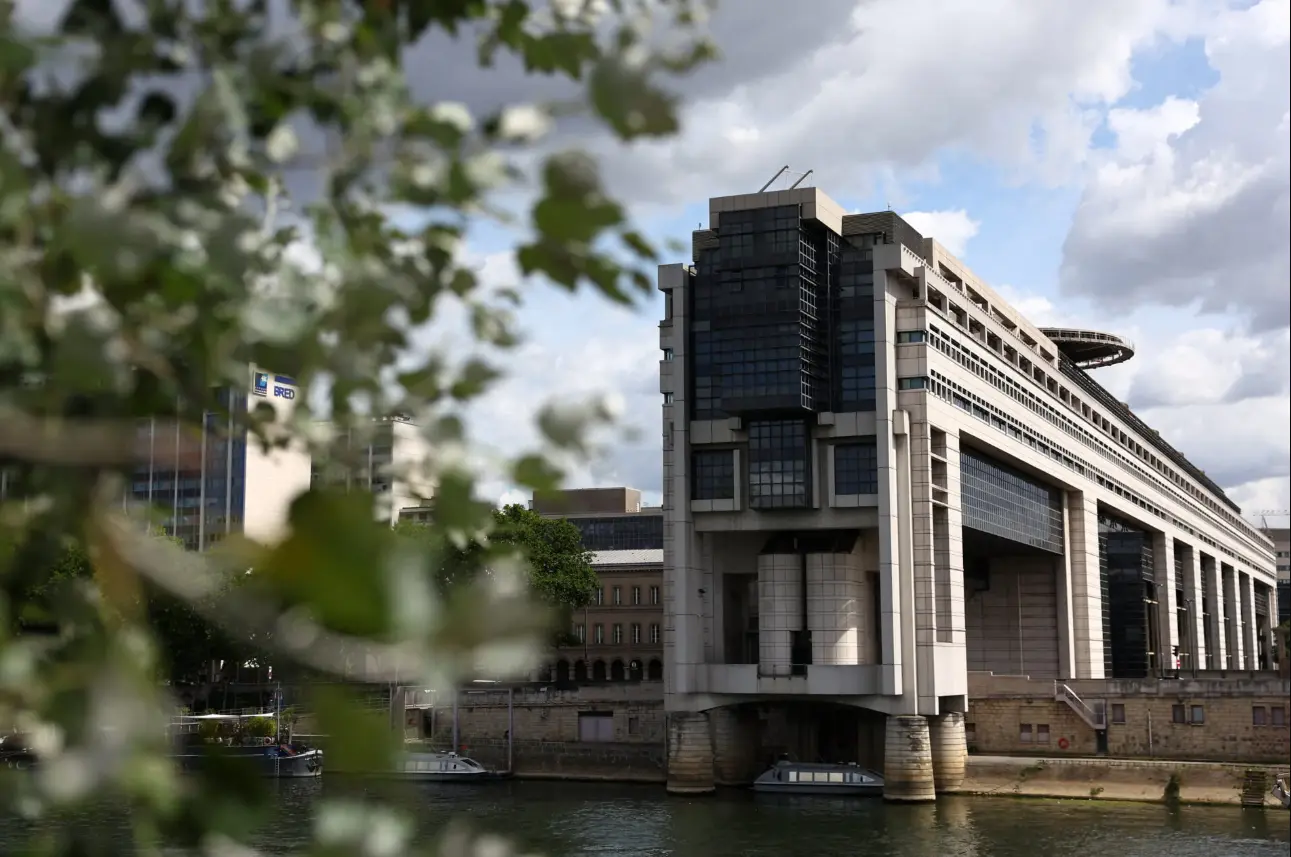 Η εκδίκηση των «γουρουνιών» – Κρίση χρέους απειλεί Γερμανία και Γαλλία