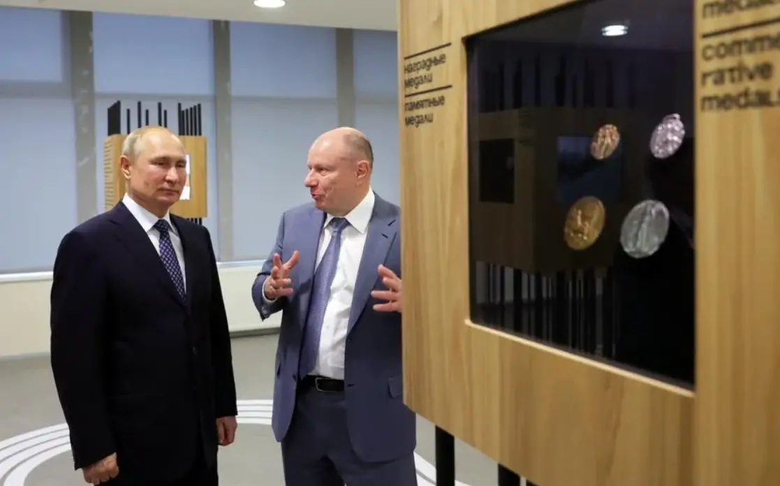 Οι πλούσιοι Ρώσοι που έγιναν πλουσιότεροι κατά $20 δισ. παρά τις δυτικές κυρώσεις