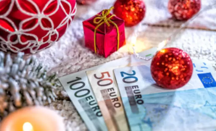 Γιορτές με... λιγότερα ψώνια στις ΗΠΑ - Πιο κάτω από την πανδημία «βλέπει» η Deloitte