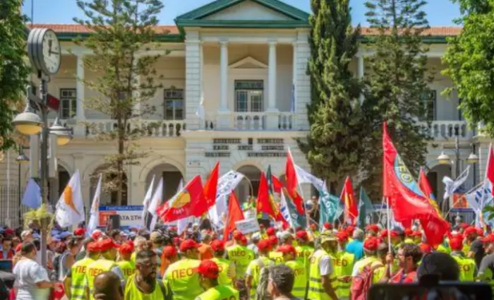 Στη Λεμεσό ένωσαν δυνάμεις συντεχνίες και εργαζόμενοι για την παναπεργία
