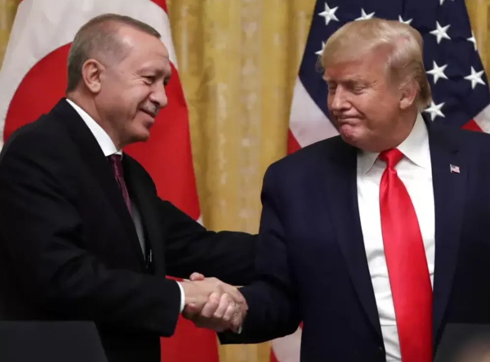 Τουρκία – ΗΠΑ: Συμφωνίες για αμερικανικό LNG & πυρηνικούς αντιδραστήρες