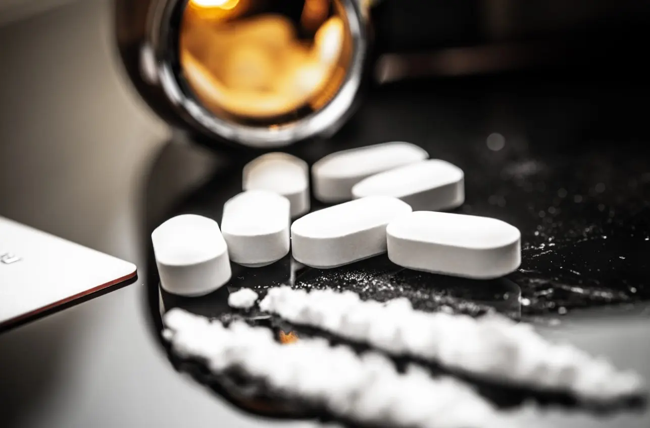 Ο θανατηφόρος εθισμός που μοιράζονται ΗΠΑ και Κίνα