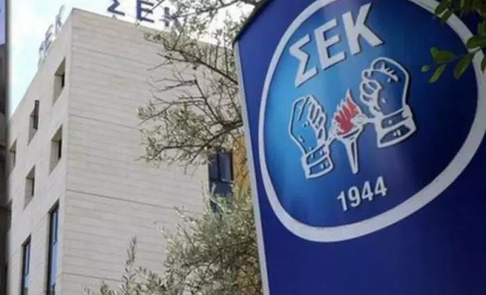ΣΕΚ: Απορρύθμιση των εργασιακών σχέσεων επιδιώκουν οι εργοδότες
