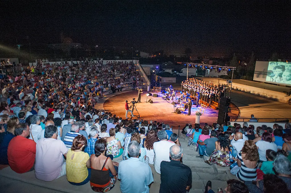 Έκκληση Δερύνειας για προσέλκυση εσωτερικού τουρισμού