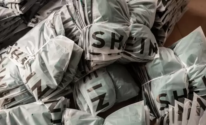 Η Shein αυξάνει τις τιμές πριν από τη δημόσια εγγραφή (γραφήματα)