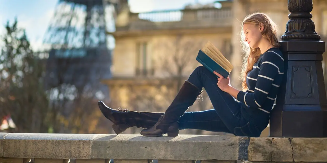 Στην Action Global Communications η Student.com