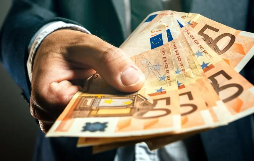 «Δεν υπάρχει πισωγύρισμα» - Το 2022 η θέσπιση του Κατώτατου Μισθού