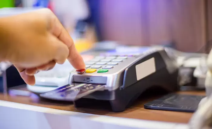 Φιρμάνι από Υπουργικό για υποχρεωτική χρήση κάρτας από επιχειρήσεις