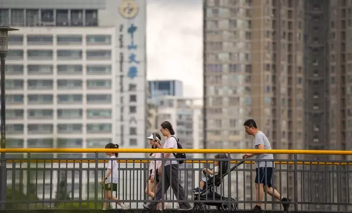 Κίνα: Ξεπερνούν τα 60 εκατ. οι δανειολήπτες που απειλούνται με χρεοκοπία