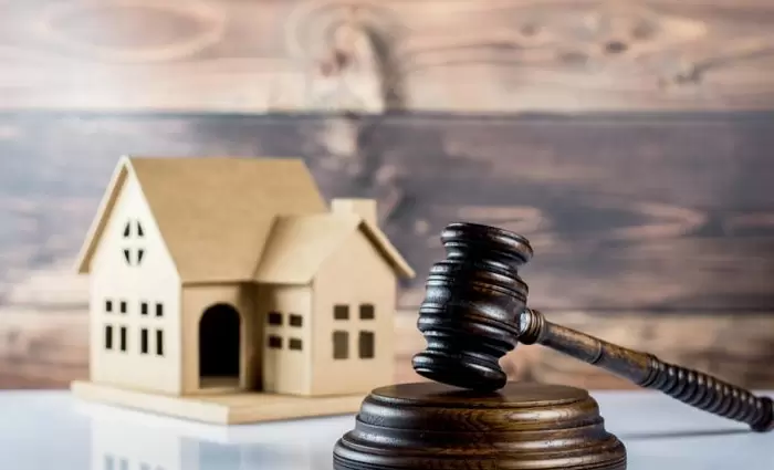 ΥΠΕΣ: Σε αναζήτηση εναλλακτικής λύσης για εγκλωβισμένους αγοραστές