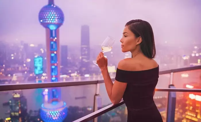 Και όμως, το κόστος της «καλής ζωής» μειώνεται - Οι 15 ακριβότερες πόλεις