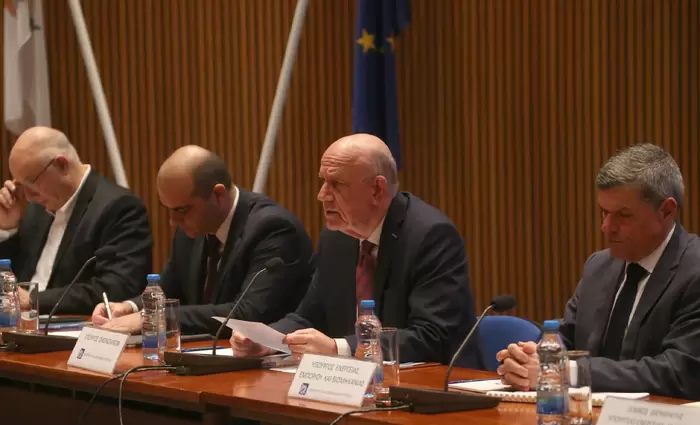 Άνοιξε τα χαρτιά του ο Κεραυνός στη συνάντηση με υπουργούς και κοινωνικούς εταίρους