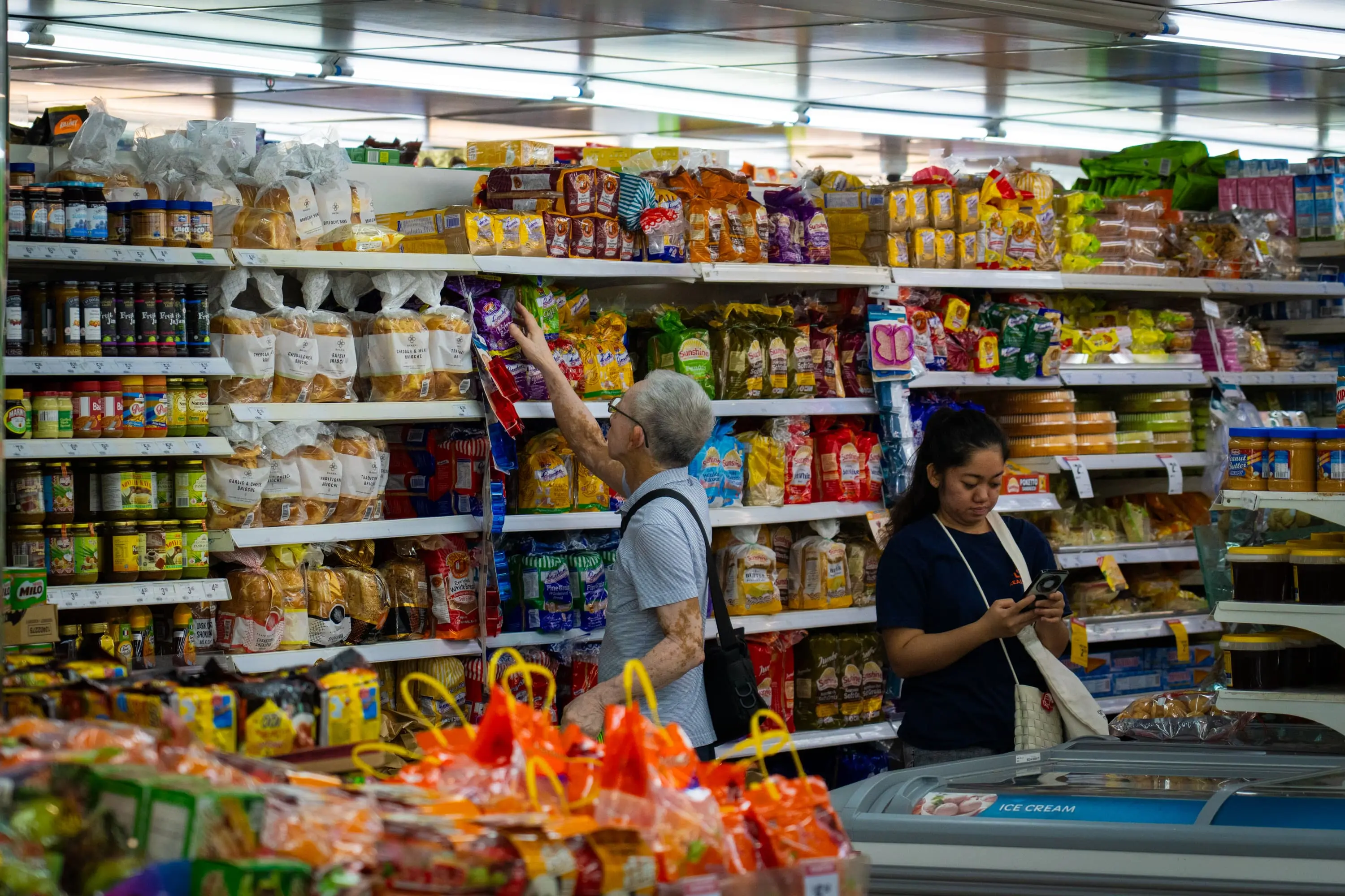 Ακριβή η Σιγκαπούρη για το 60% των κατοίκων της