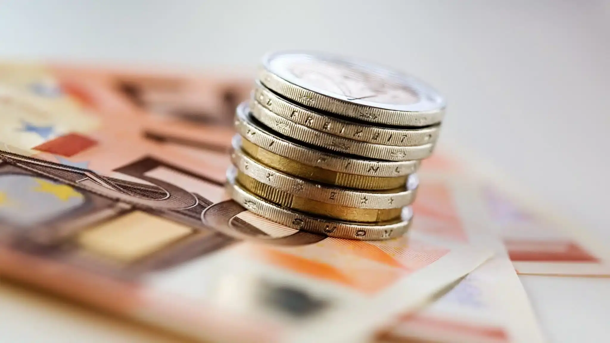 Σπρώχνει για εκσυγχρονισμό των συντάξεων ανικανότητας η Βουλή - Τι υποσχέθηκε ο ΥΠΕΡΓ