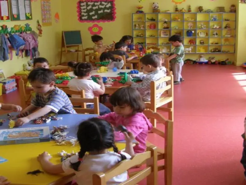 Πέραν των 3.000 αιτήσεων την πρώτη μέρα για επιδότηση διδάκτρων/σίτισης παιδιών