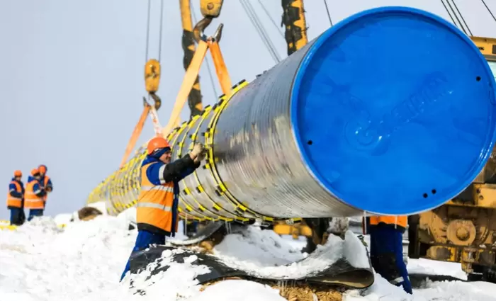 Η Μέση Ανατολή φλέγεται, η Κίνα στρέφεται στη Σιβηρία