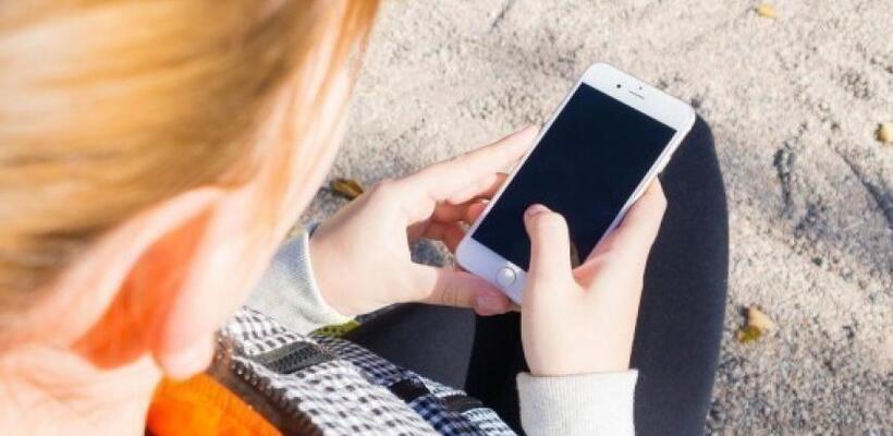 Δανία: Προτείνει απαγόρευση των social media για παιδιά κάτω των 15 ετών