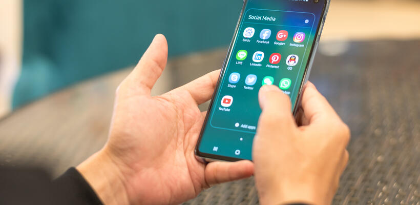 Αυξάνεται η ανησυχία για παραβίαση της ιδιωτικότητας μέσω smartphone