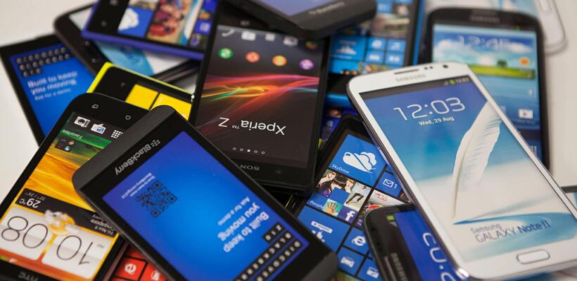 Έρευνα: Τα κινητά τηλέφωνα περισσότερα από τους ανθρώπους στην γη