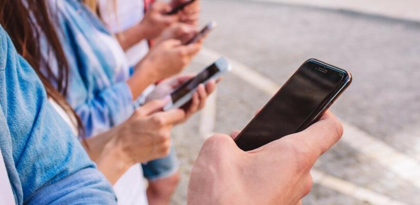 Huawei, Xiaomi, Oppo στο στόχαστρο: Δασμοί και οι επιπτώσεις στην αγορά smartphones