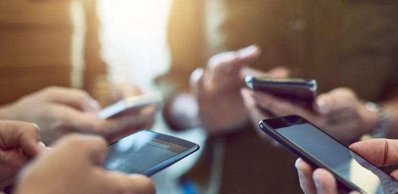 Κινητή τηλεφωνία σε κατεχόμενα: Υπογραφή συμβολαίων τις επόμενες μέρες