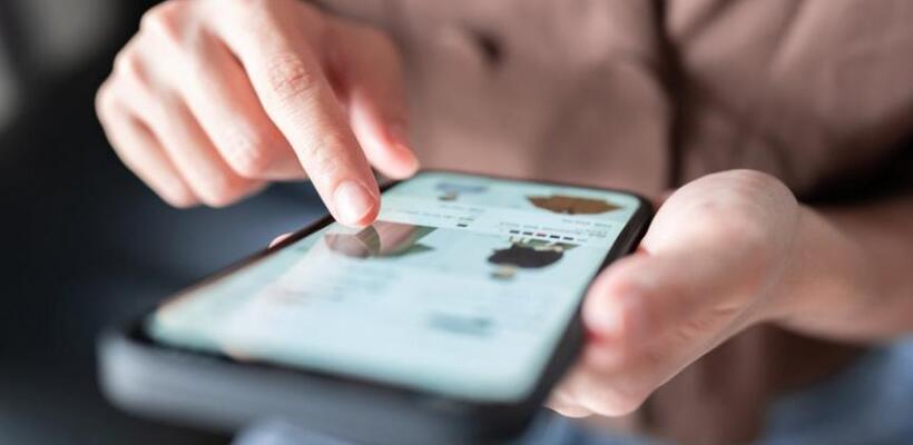 Τα smartphone στρέφονται στην AI