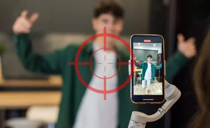 Social media και influencers στο στόχαστρο του Τμήματος Φορολογίας