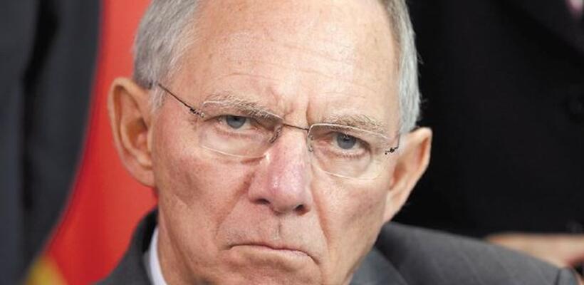 Κάντο όπως ο Σόιμπλε... Με κουβέρτες και γιλέκα οι γερμανοί τραπεζίτες