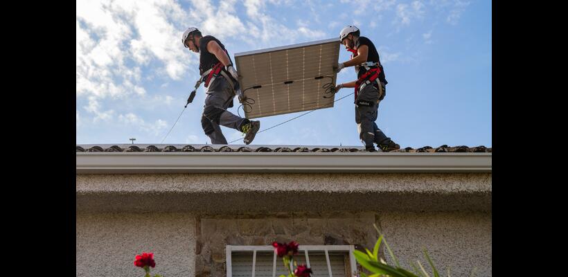 Ισπανία: Μπλακ άουτ και στα σπίτια με φωτοβολταϊκά — Τι πήγε στραβά