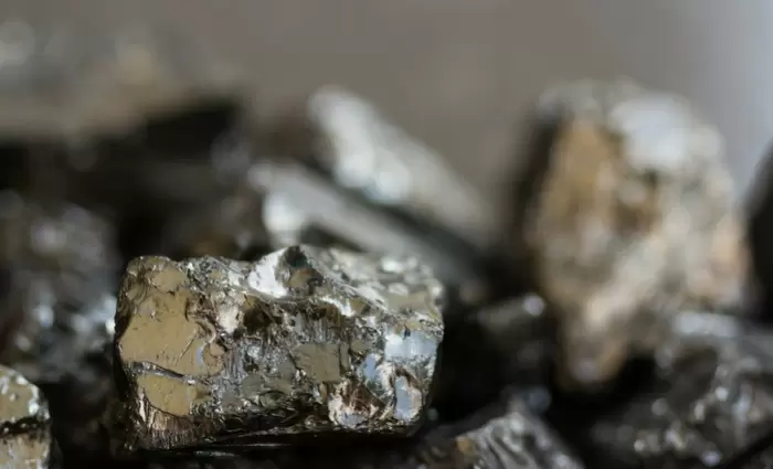 Κίνα: Σε υψηλό έξι μηνών οι εξαγωγές σπάνιων γαιών (γράφημα)