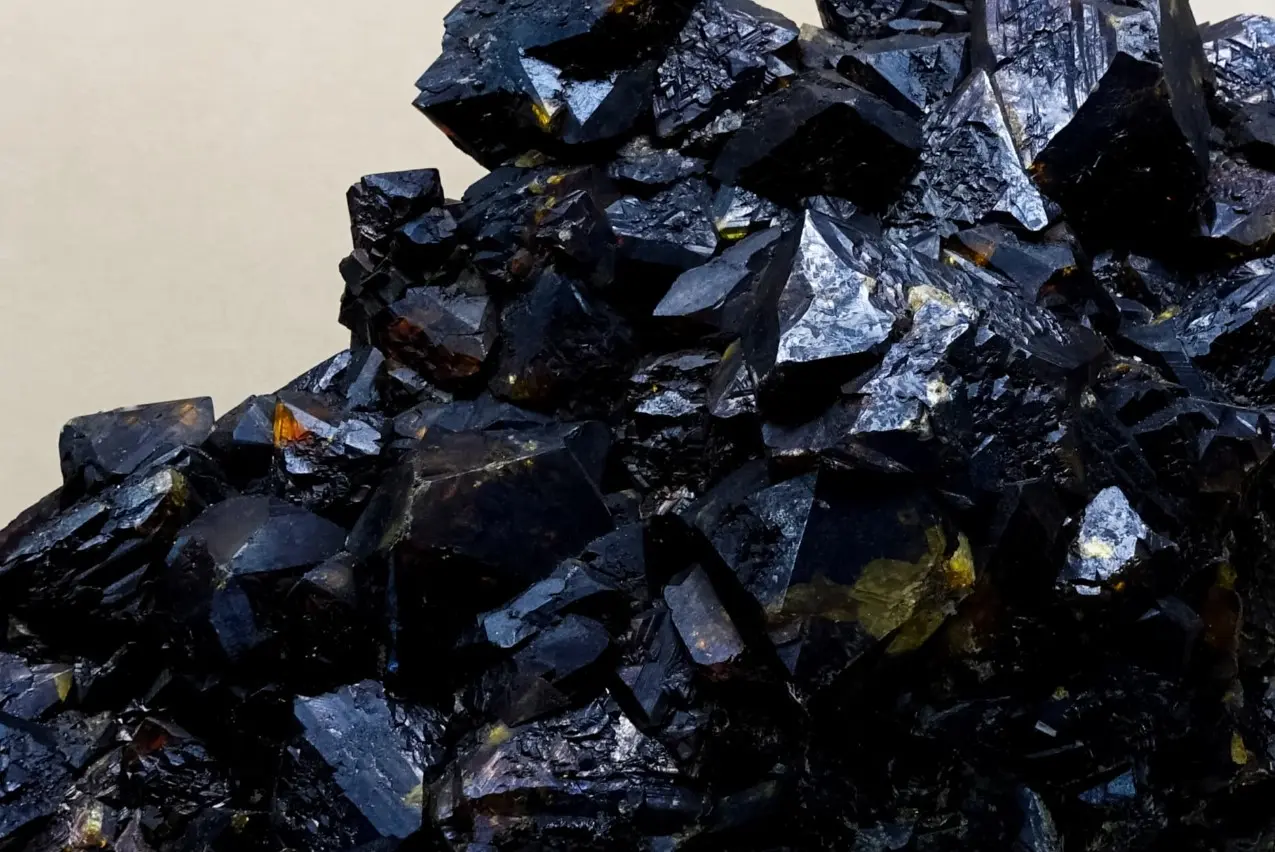 Η Ιαπωνία ξεκινά γεωτρήσεις για σπάνιες γαίες στον βυθό του Ειρηνικού