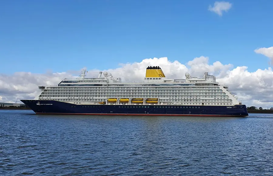 Αναχώρησε το “Spirit of Adventure”από το Λιμανάκι της Κάτω Πάφου