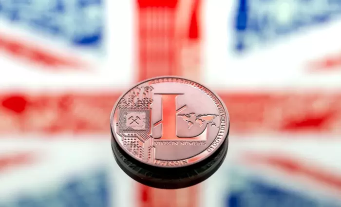 Σε υψηλό τριετίας η στερλίνα – Διχασμένοι οι αναλυτές για τη συνέχεια