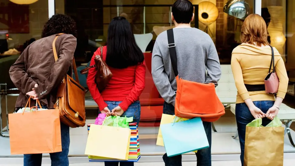 Μειωμένοι τζίροι και αβεβαιότητα στις επιχειρήσεις