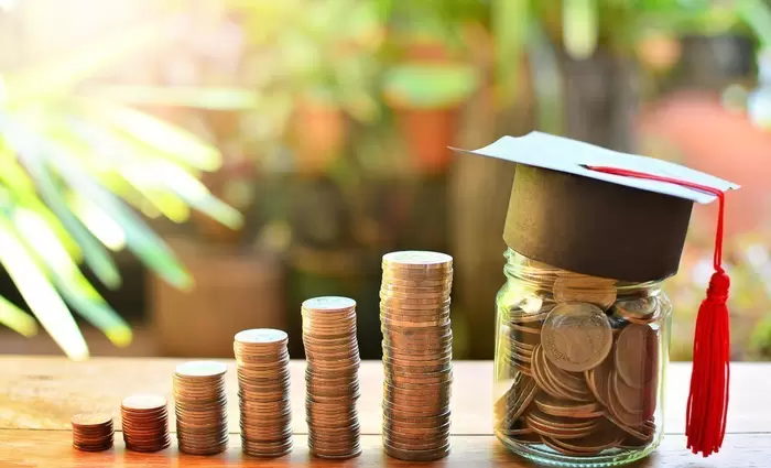 Ανοίγουν σήμερα οι αιτήσεις για φοιτητική χορηγία - Τα ποσά και οι δικαιούχοι