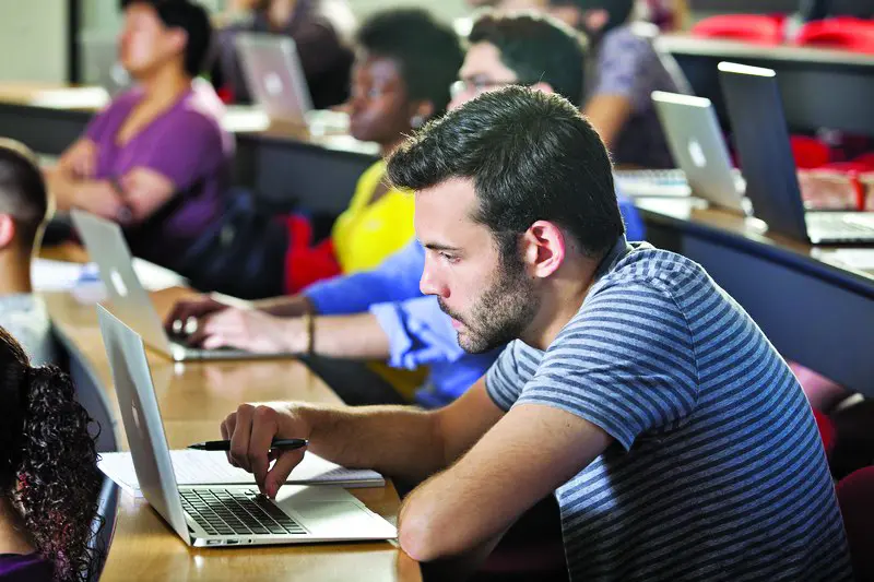 ΗΒ: Κύπριοι φοιτητές προτιμούν να μην επιστρέψουν Κύπρο