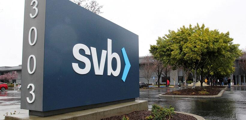 SVB: Μισό τρισ. δολ. χάθηκαν σε δύο ημέρες από τις τραπεζικές μετοχές
