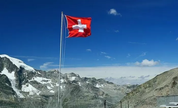 Ελβετία: Νέα προσπάθεια να «γλυκάνει» τον Τραμπ