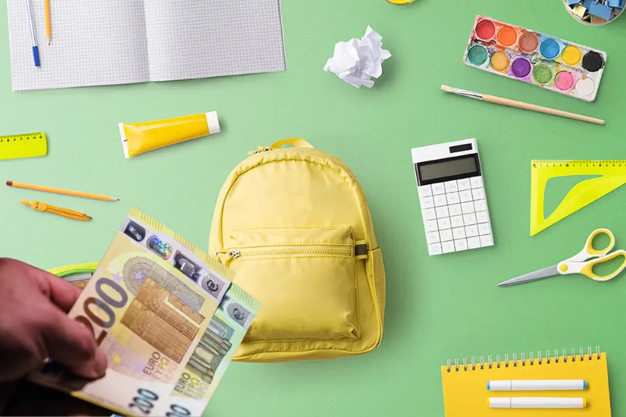 Στα ύψη οι τιμές των σχολικών ειδών: Πόσο πληρώνουμε για φανέλες και τσάντες (πίνακες)