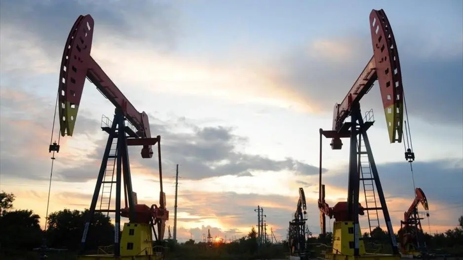 Τα πετροδολάρια επενδύουν στην Κίνα - Deals δισεκατομμυρίων