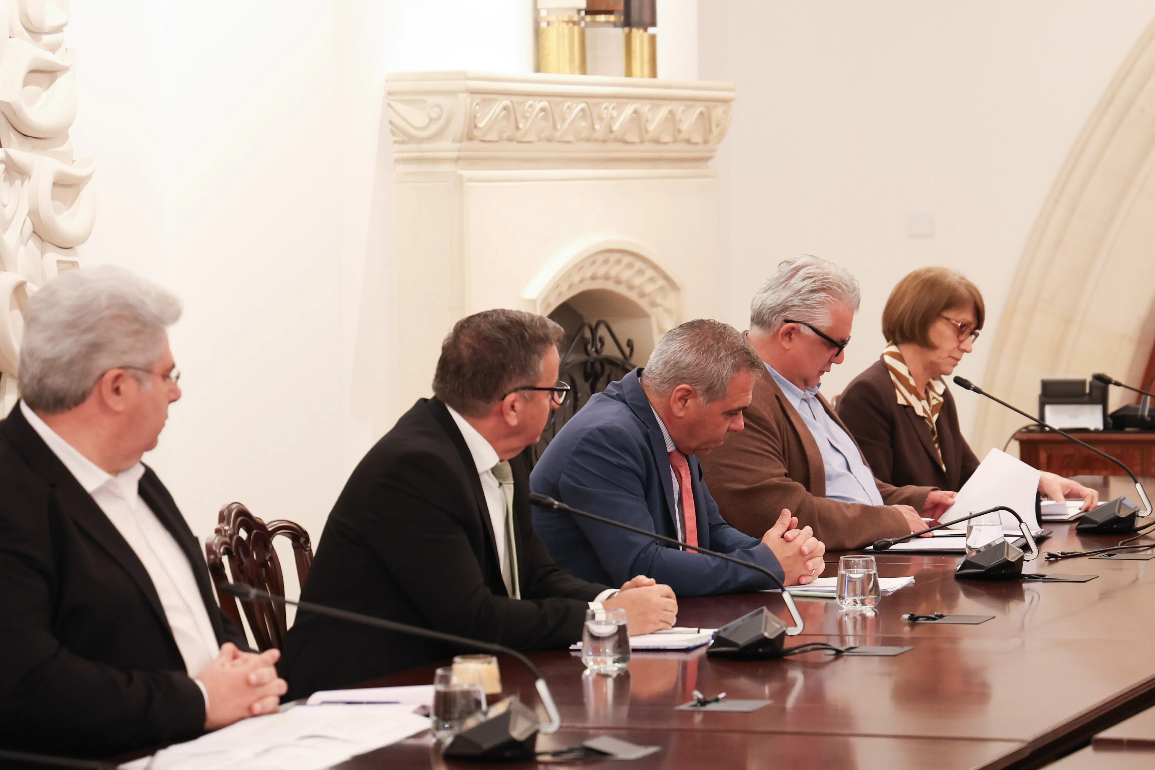 Ώρα για πράξεις από την κυβέρνηση – Τι είπαν οι συντεχνίες μετά τη συνάντηση με τον ΠτΔ