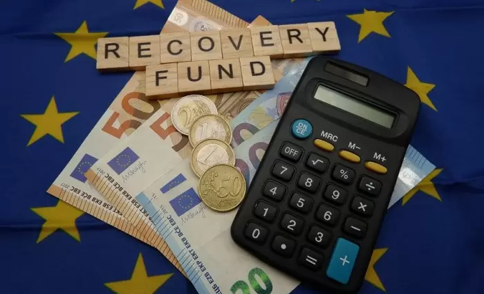 Τα δεδομένα των εγγυητών μπλοκάρουν €85 εκατομμύρια του Ταμείου Ανάκαμψης