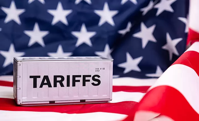 Ο Πορτογάλος ΥΠΟΙΚ «βλέπει» συμφωνία ΕΕ–ΗΠΑ με «πολύ χαμηλούς» δασμούς πριν την 9η Ιουλίου