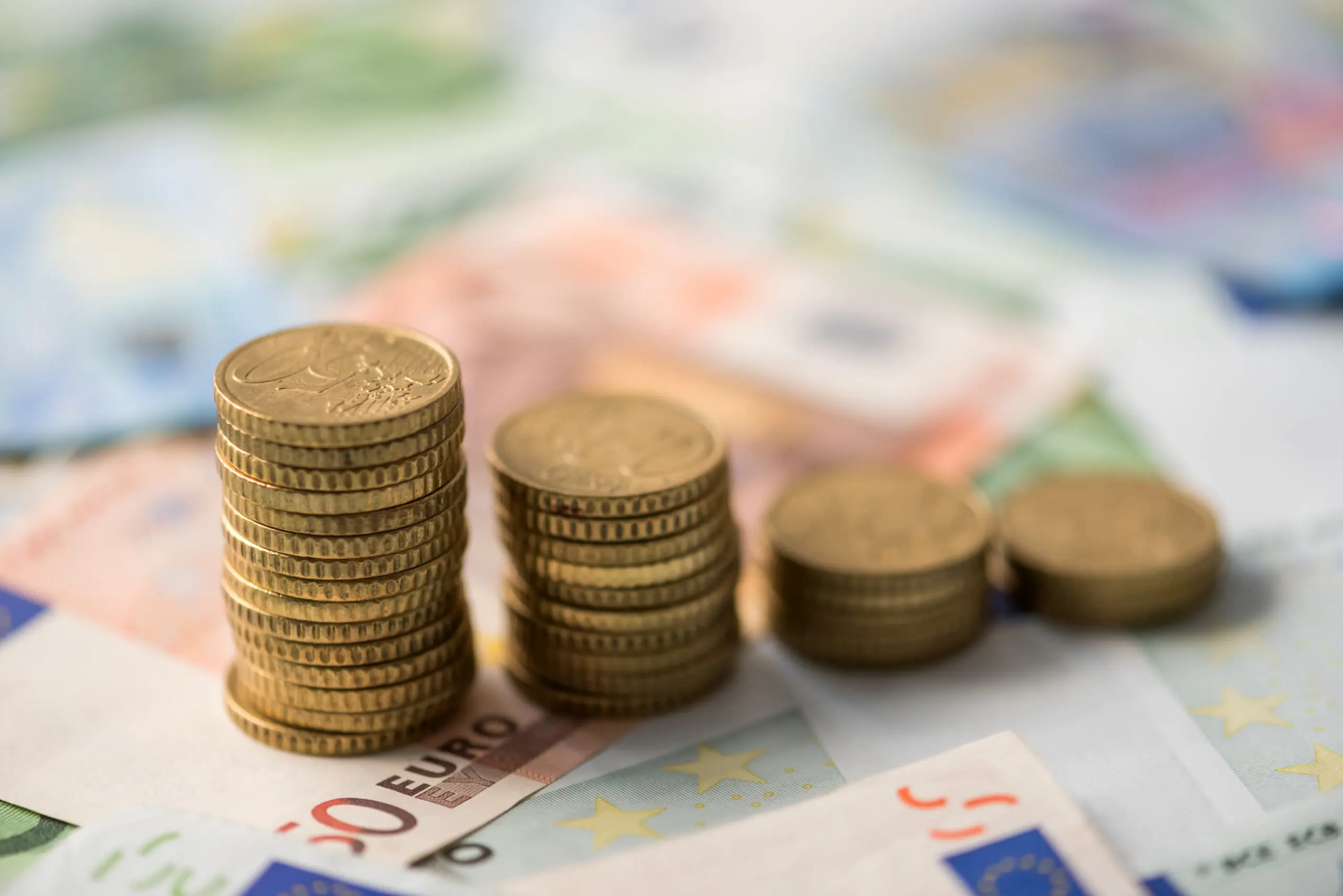 Οι φορολογικές αλλαγές περνούν μέσα από τη συνεργασία κράτους – ιδιωτών